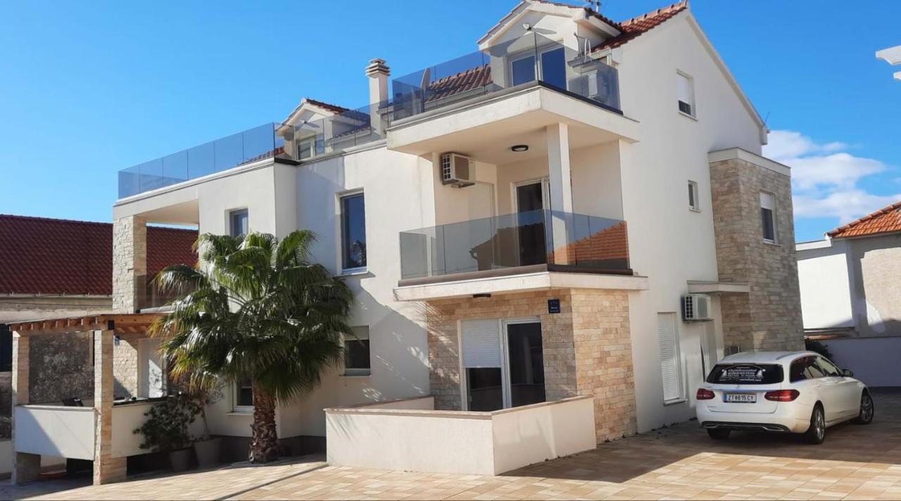 The Nikolic Suites - Villa Woegenstein Tribalj المظهر الخارجي الصورة
